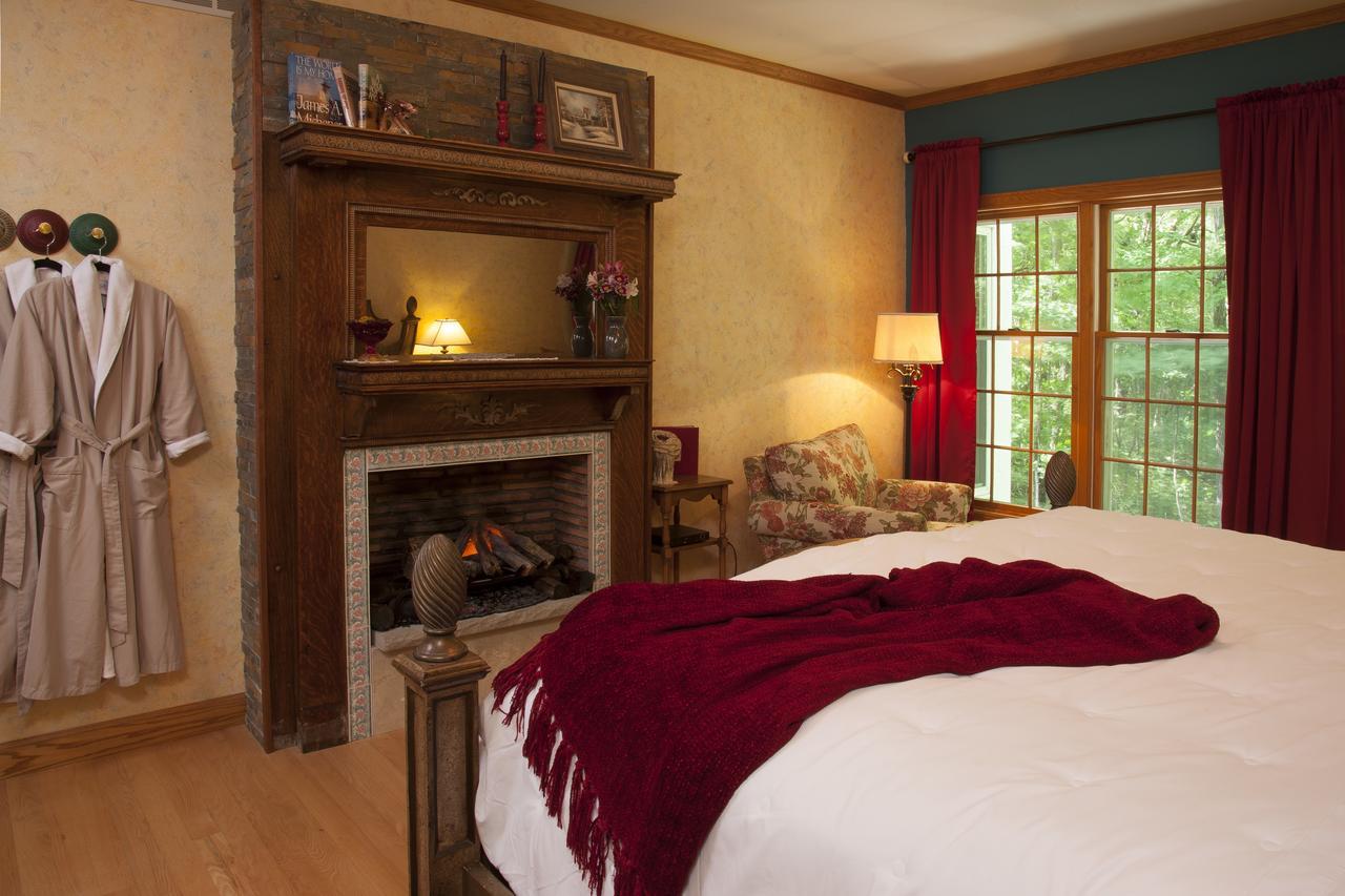 Hidden Serenity Bed And Breakfast West Bend Chambre photo